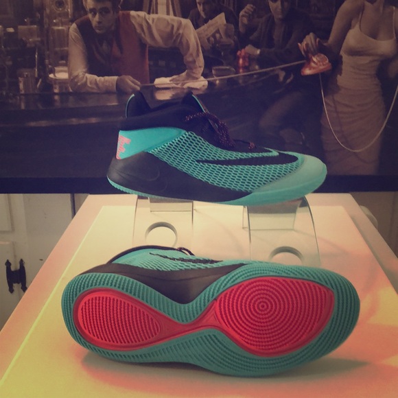 nike future flight shoes